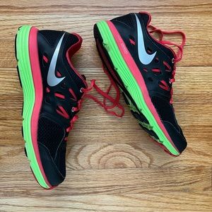 Nike Dual Fusion Lite Running Shoes Women Size 9